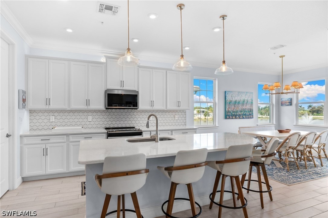 Arboretum Cir, Naples, FL 34112
