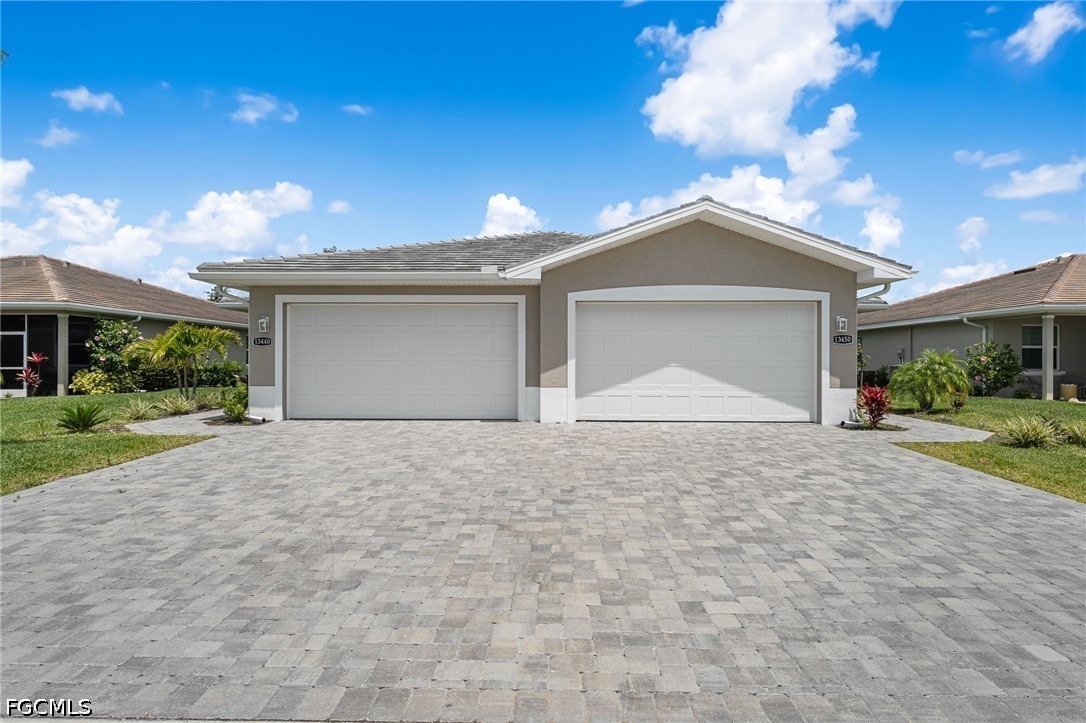 Causeway Palms Cv, Fort Myers, FL 33908