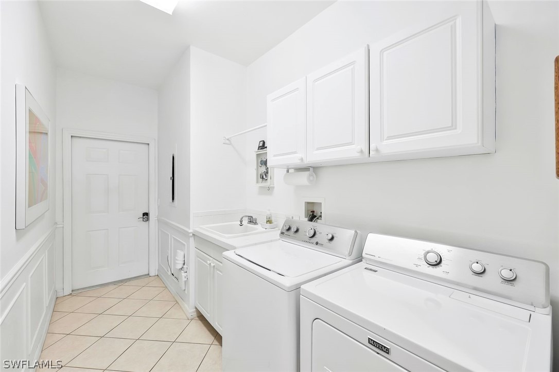 Hawksridge Dr, Naples, FL 34105 #1
