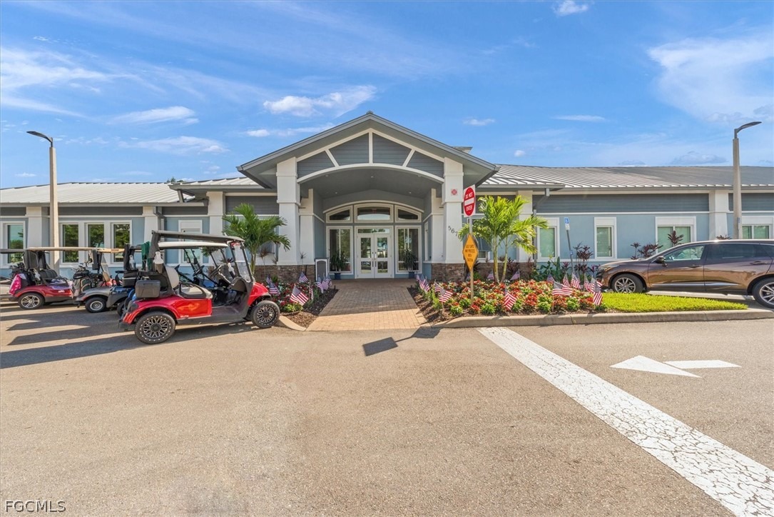 Trailwinds Dr, Fort Myers, FL 33907