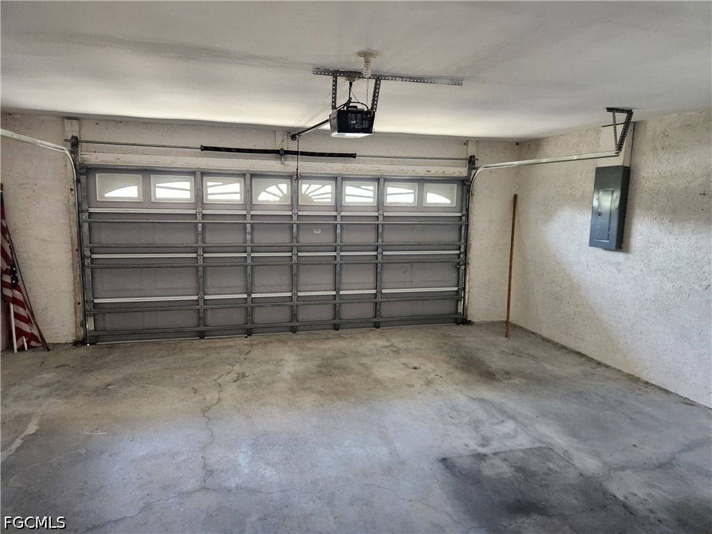 Dania Cir, Lehigh Acres, FL 33936 #1