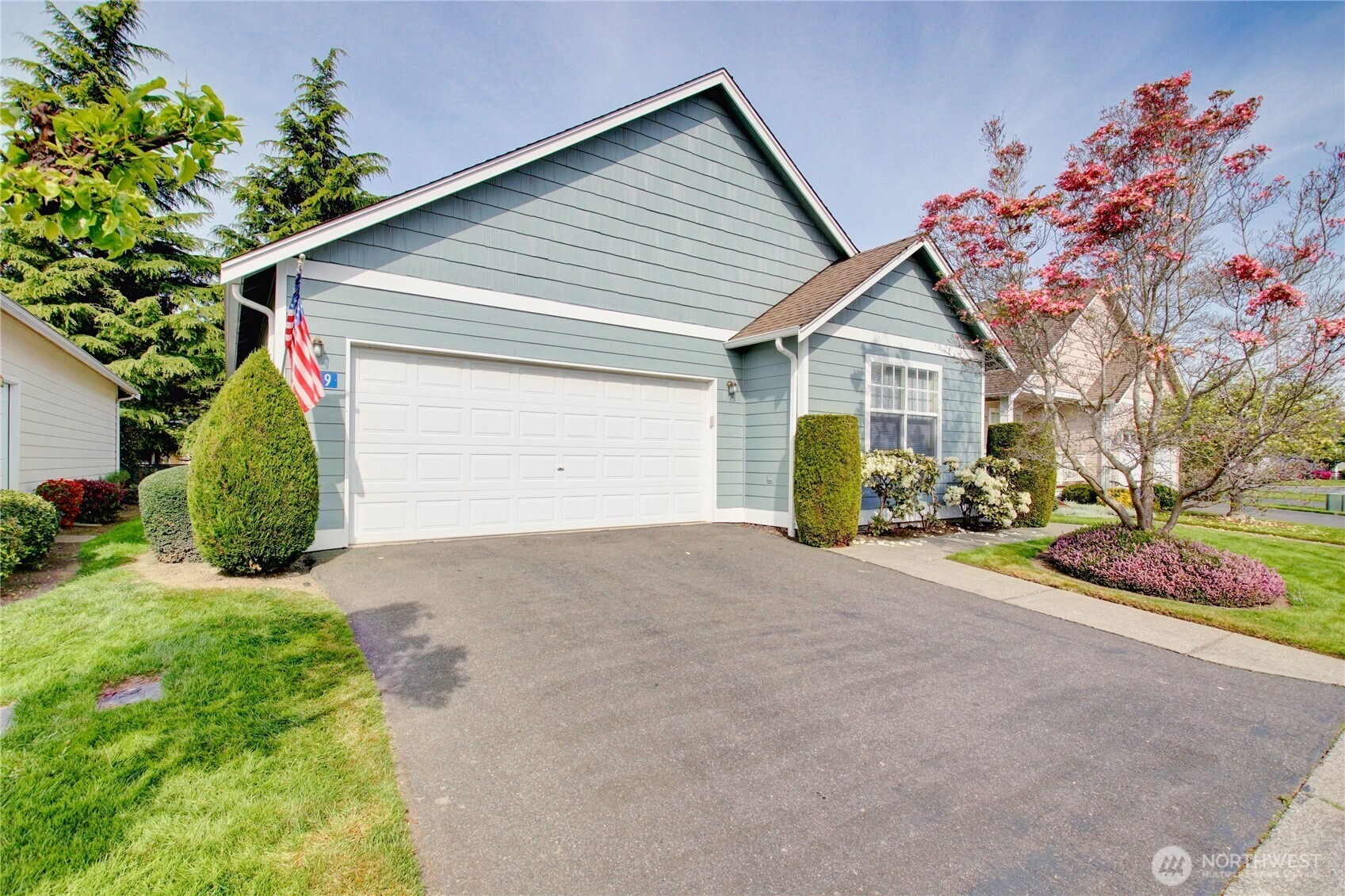 Fidalgo Dr, Burlington, WA 98233