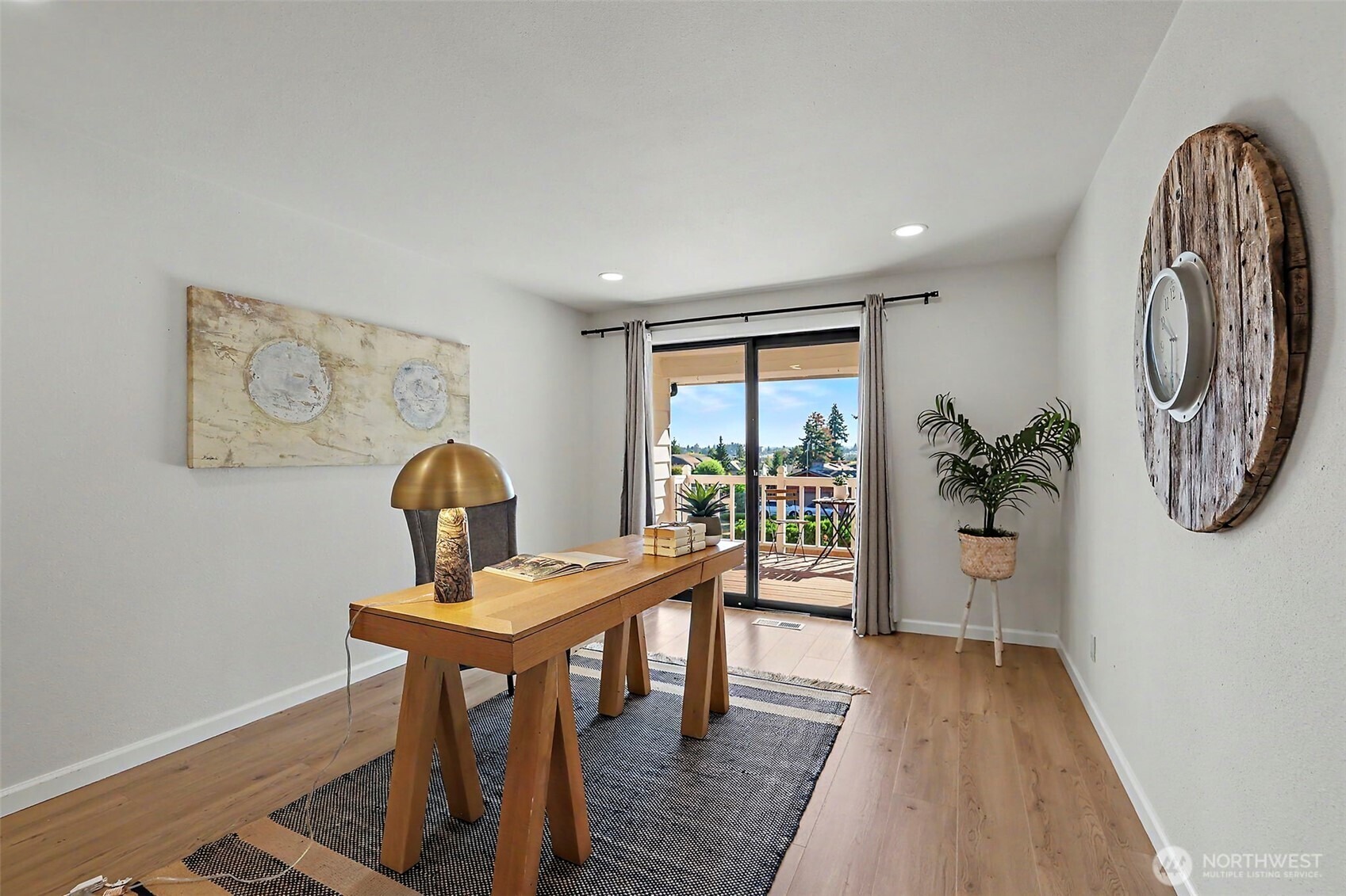 166th Pl, Lynnwood, WA 98037