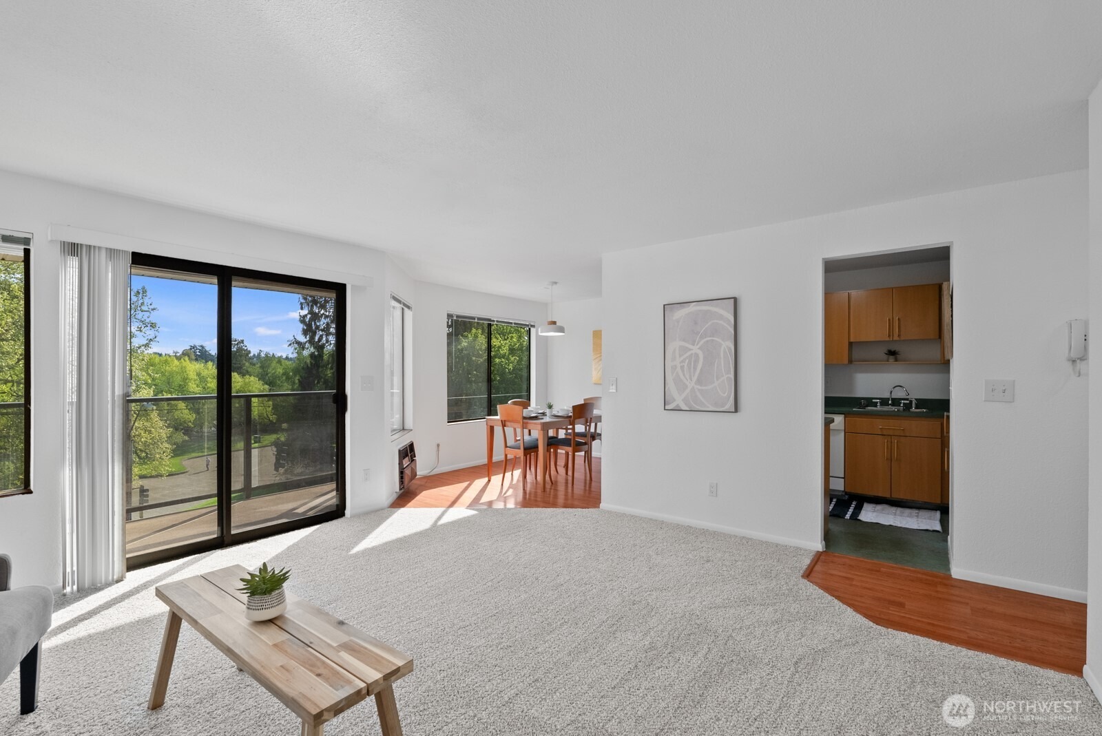 Green Lake Dr, Seattle, WA 98103