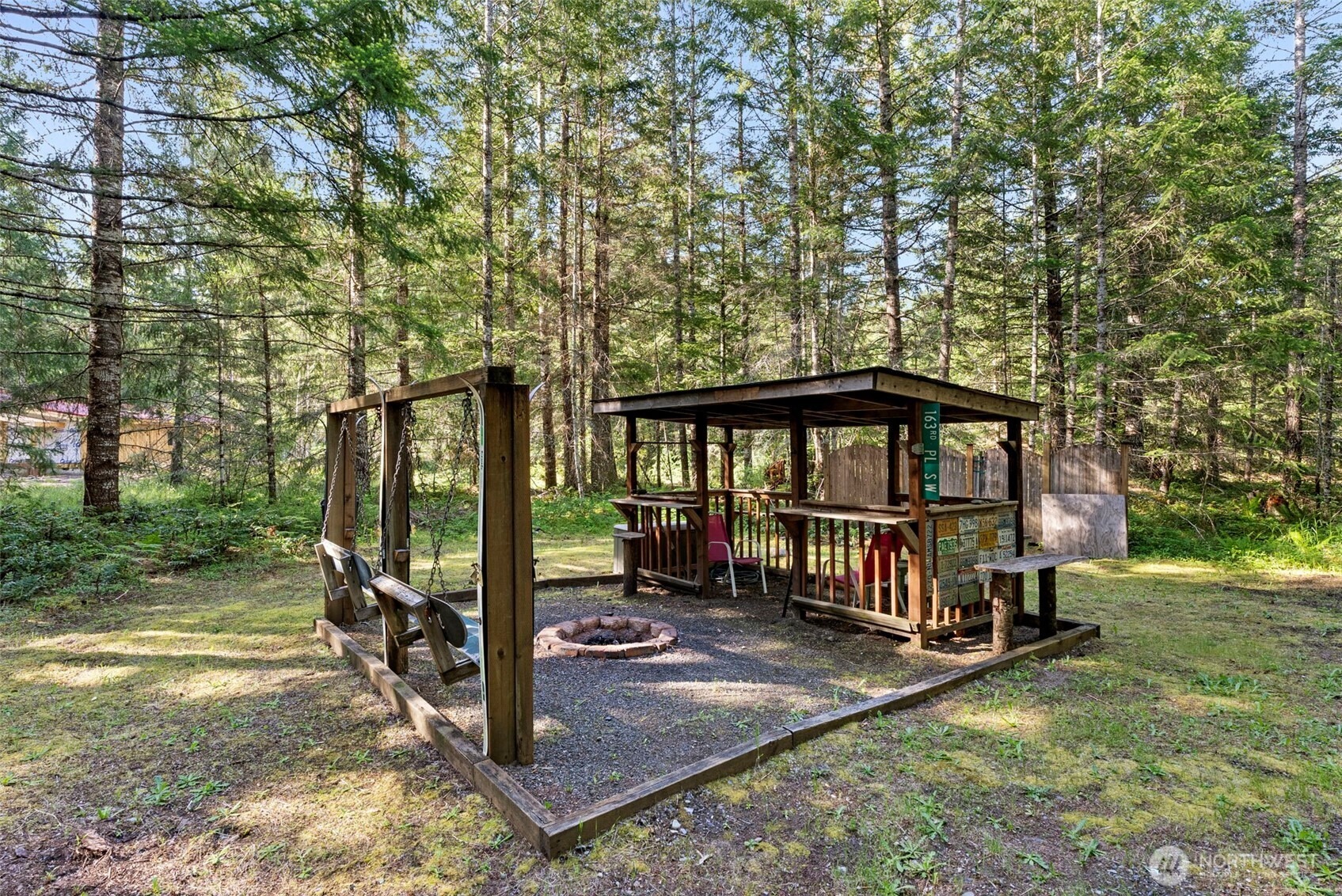 Roundwood Ln, Packwood, WA 98361