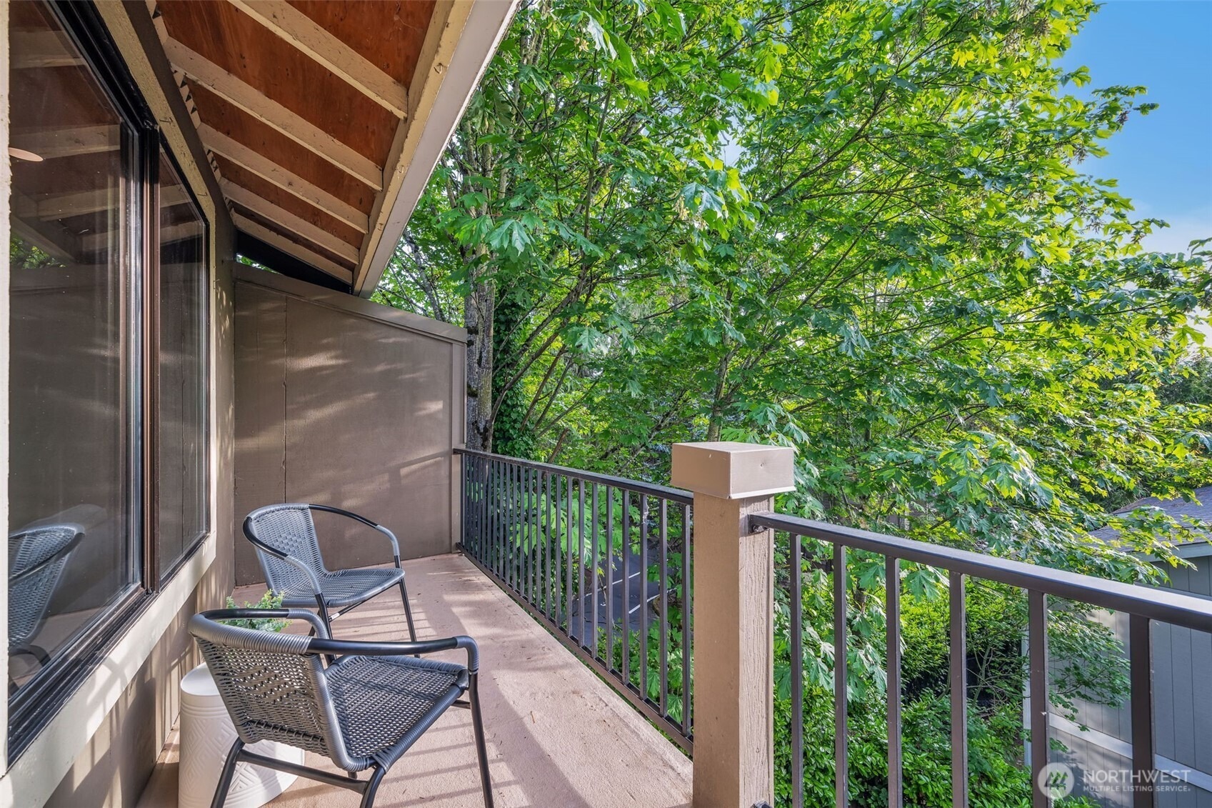 100th Ave, Kirkland, WA 98034