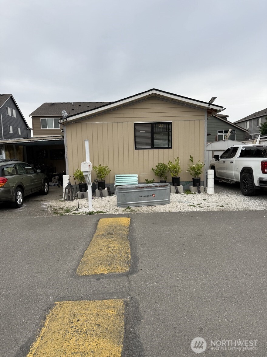 29th Street Pl, Puyallup, WA 98371