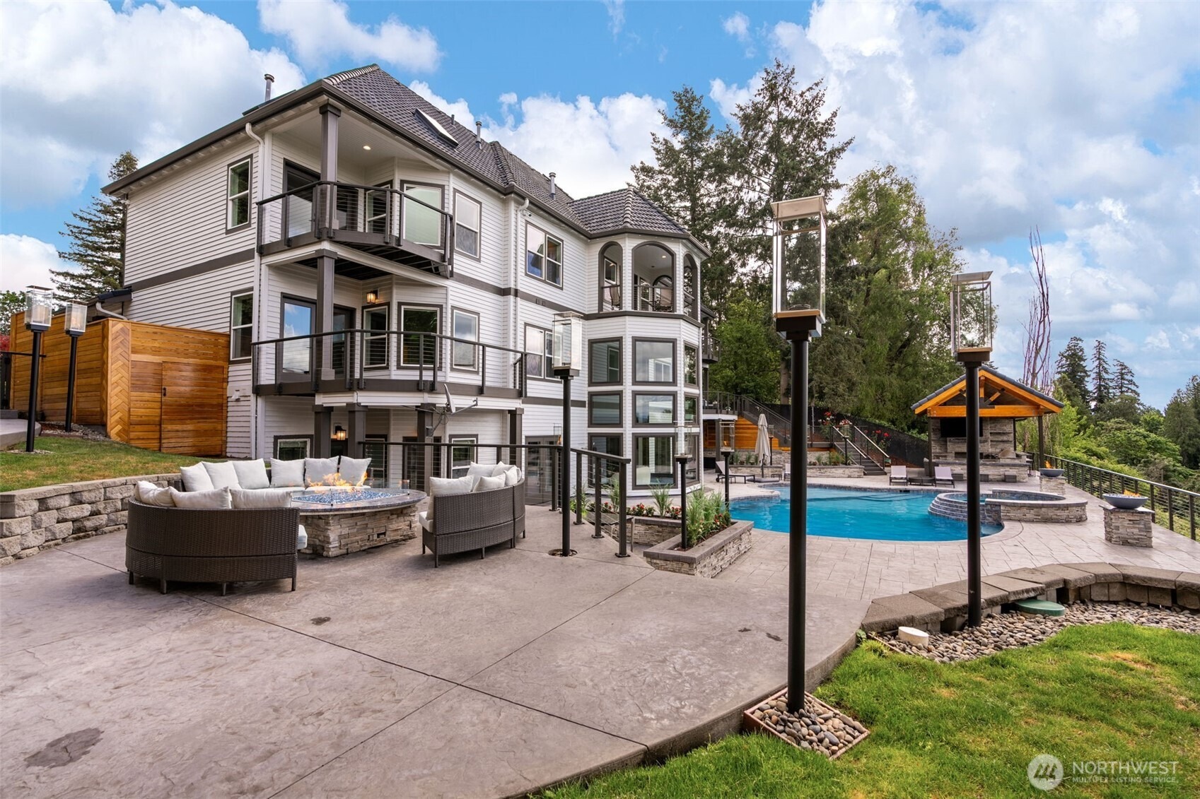 Rivercrest Dr, Vancouver, WA 98683