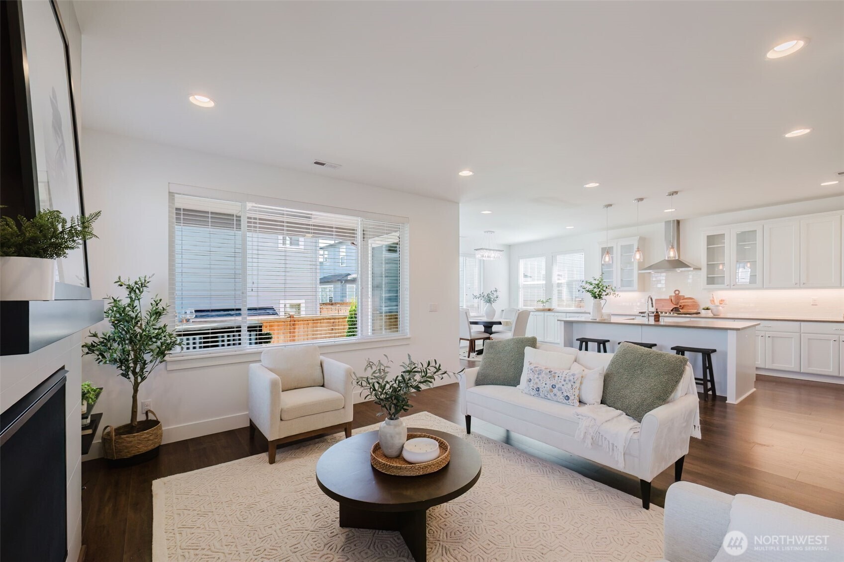 269th Ct, Maple Valley, WA 98038