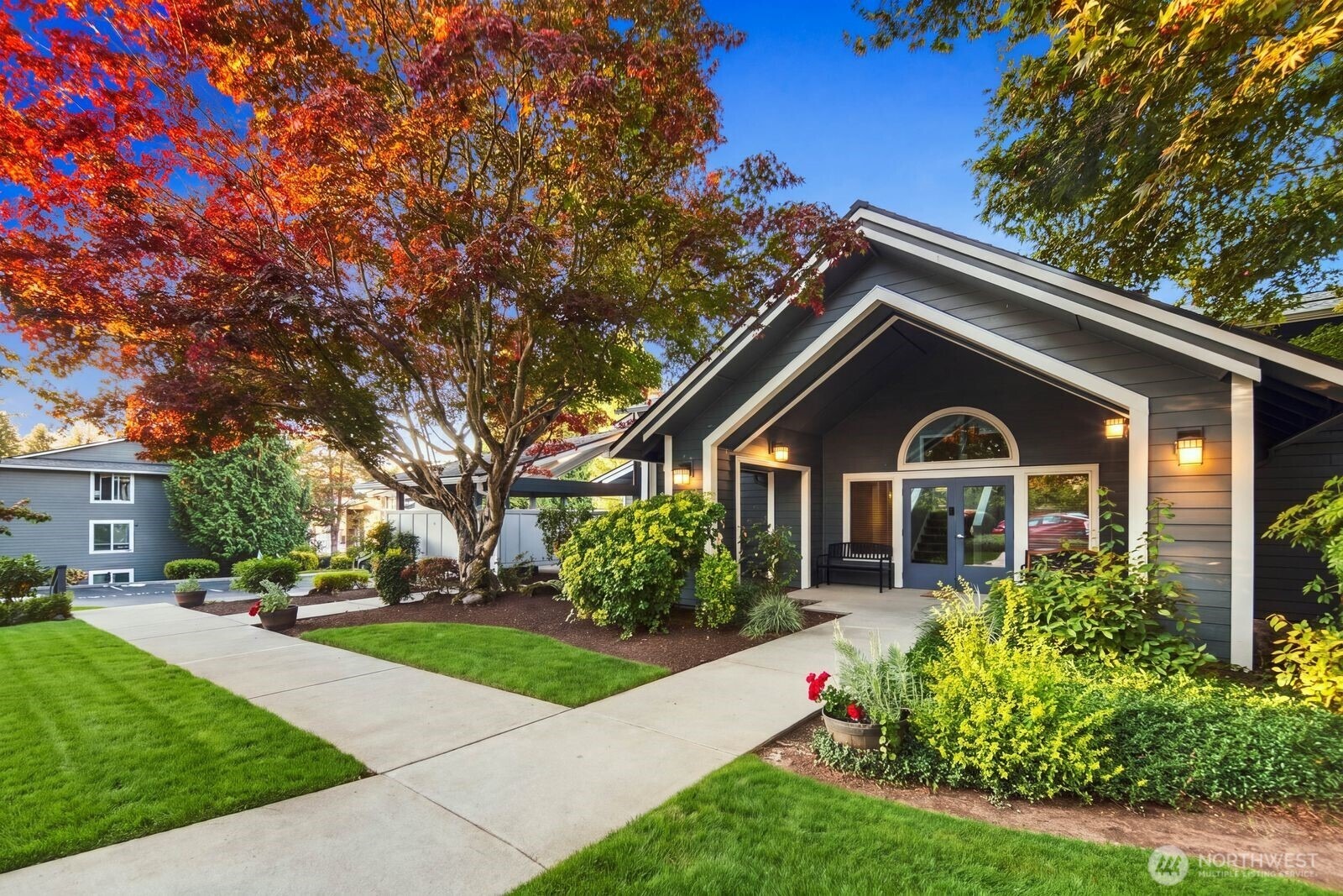 181st Pl, Woodinville, WA 98072 #1