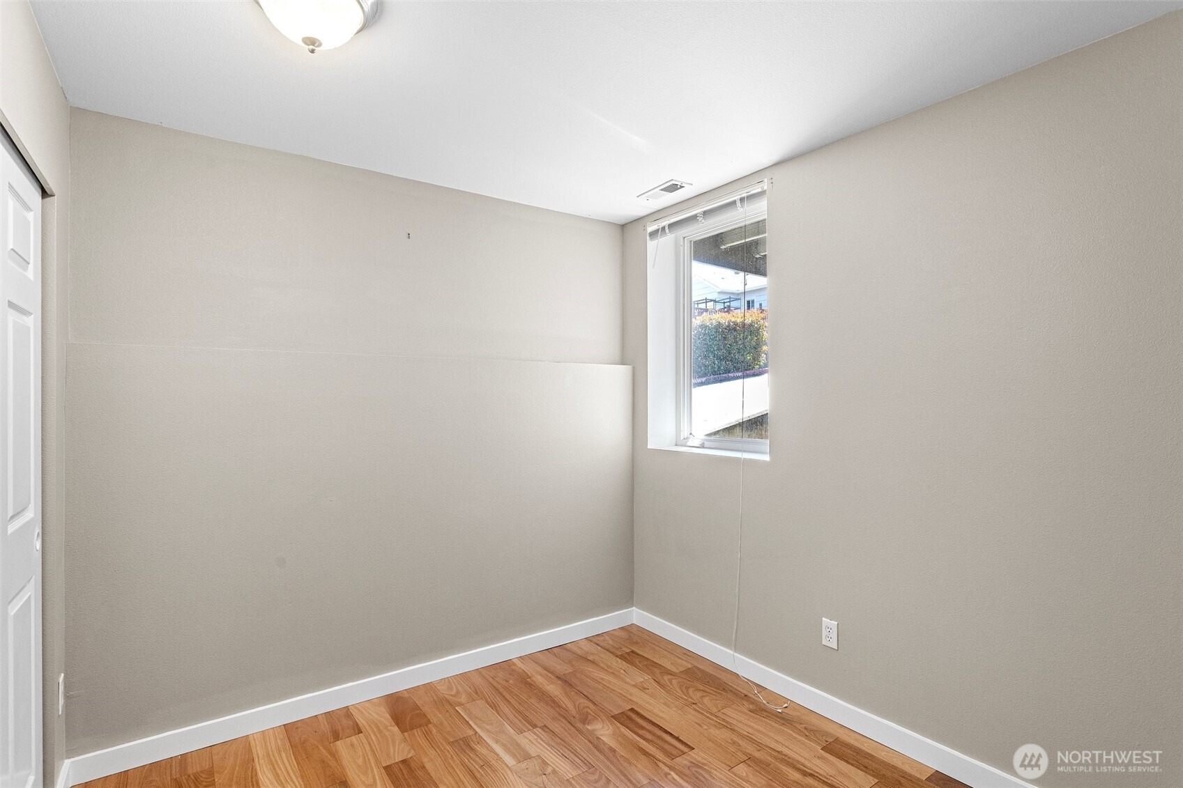 Marine View Dr, Everett, WA 98201 #1