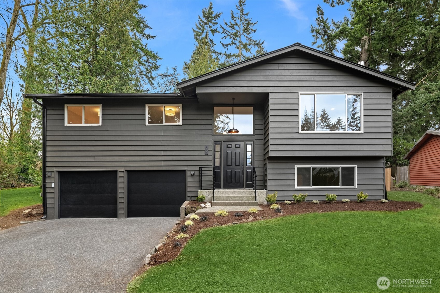 77th St, Redmond, WA 98052