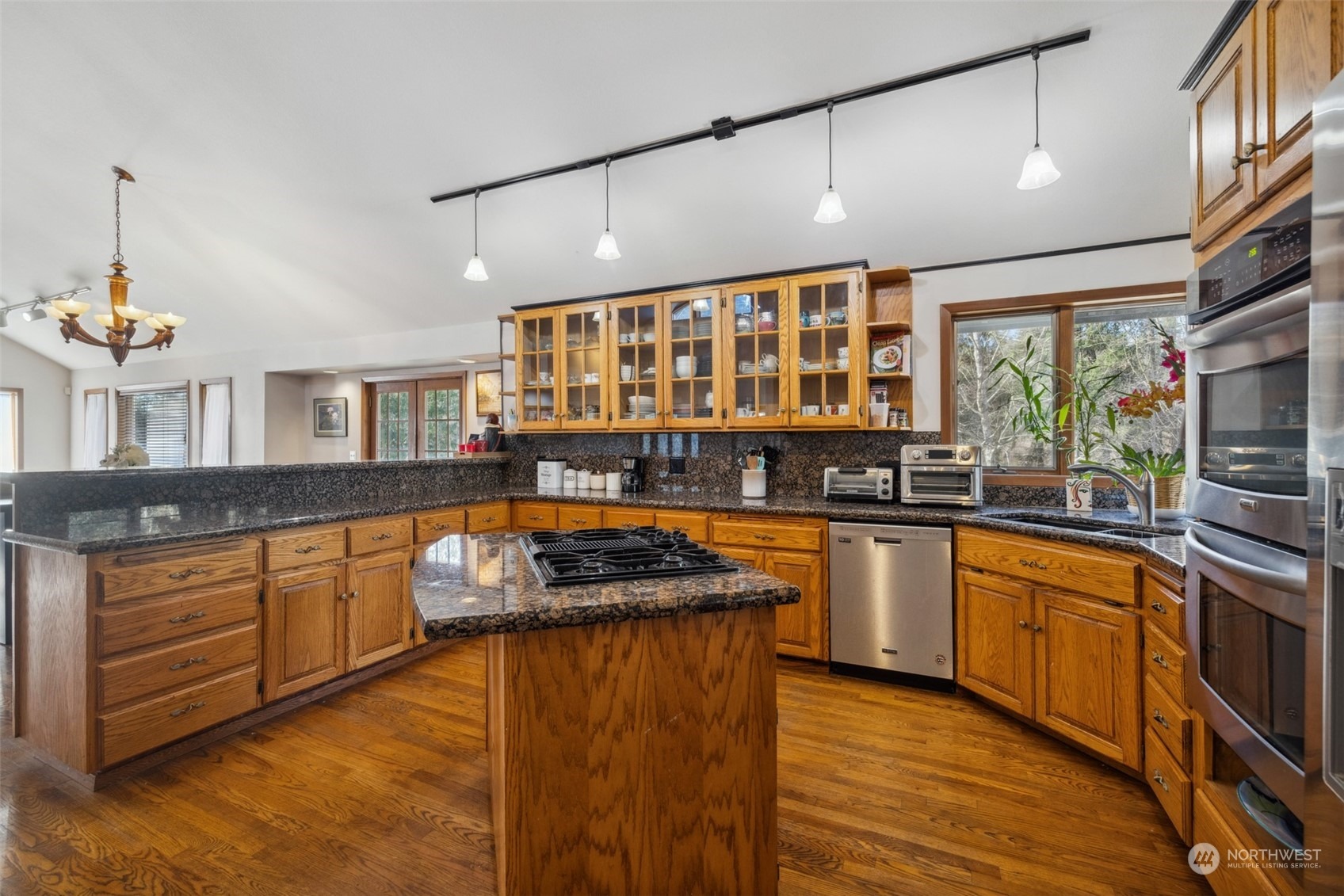 Martin Ave, Silverdale, WA 98383