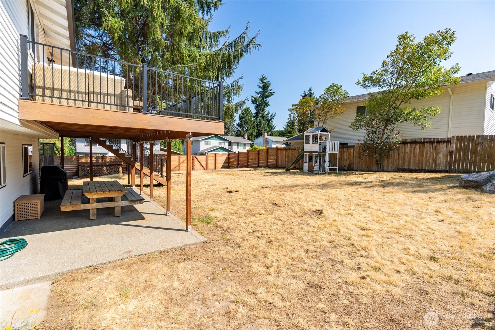 324th Pl, Federal Way, WA 98023