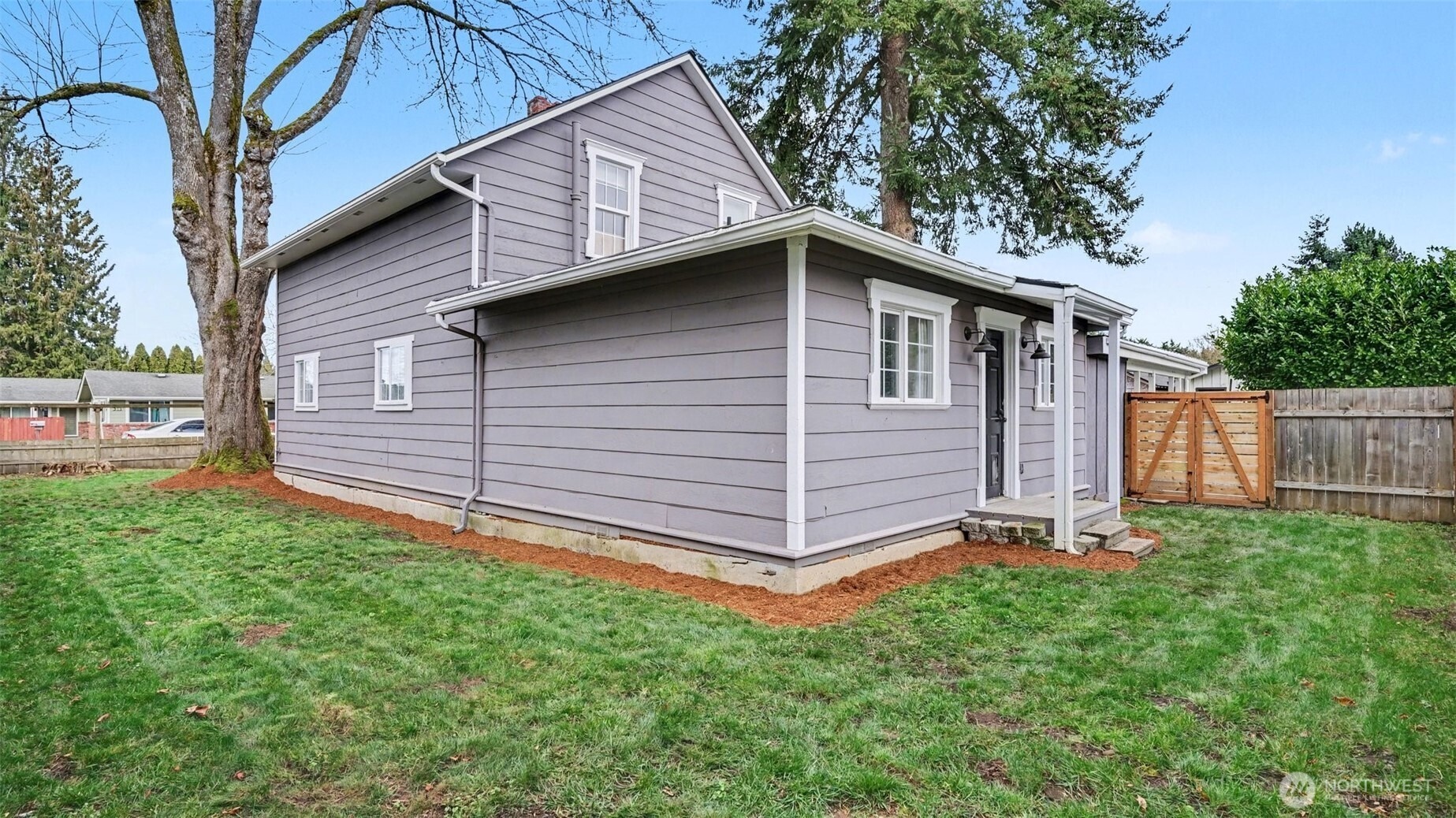 Elizabeth St, Monroe, WA 98272