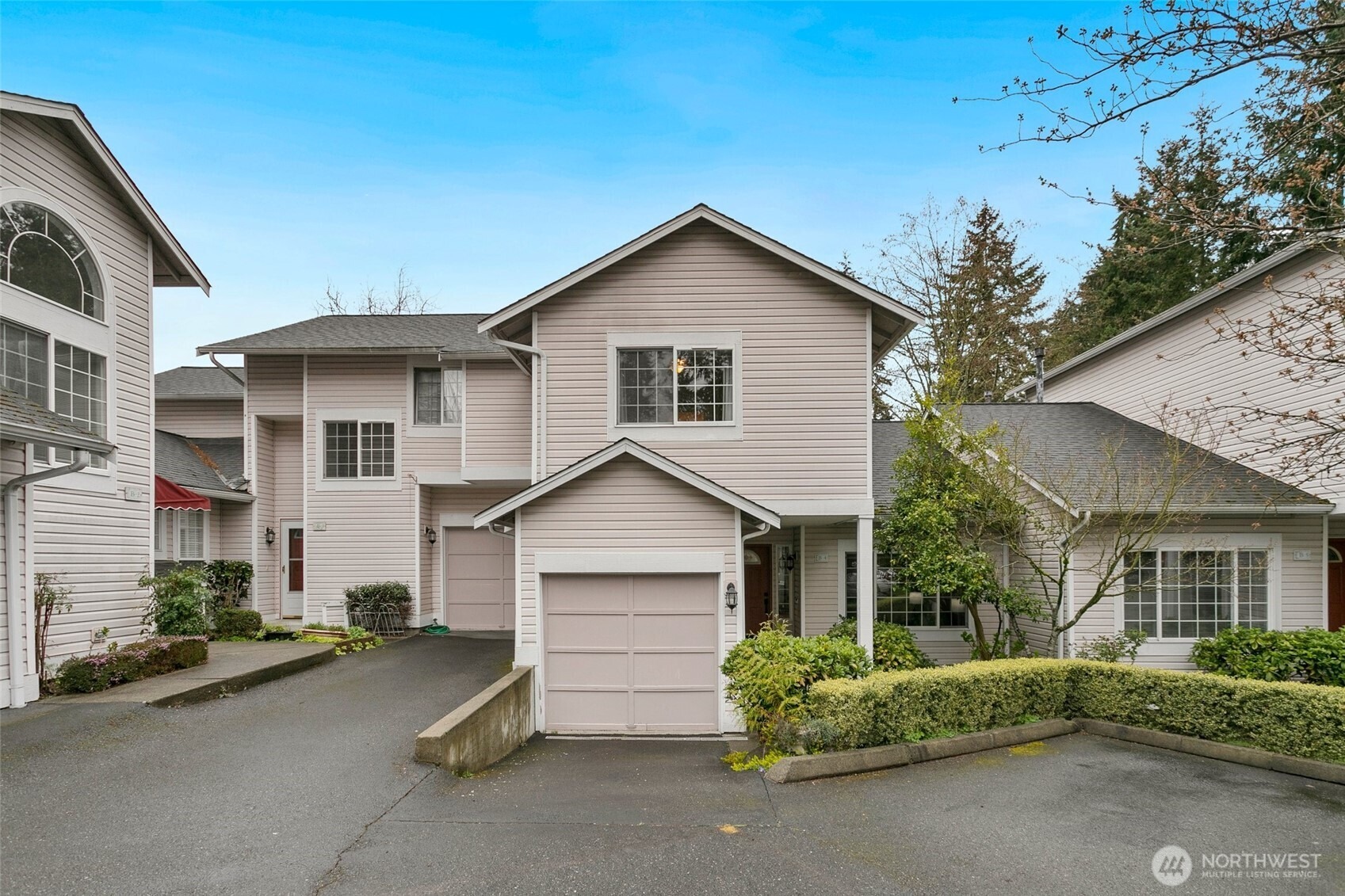 240th St, Edmonds, WA 98026