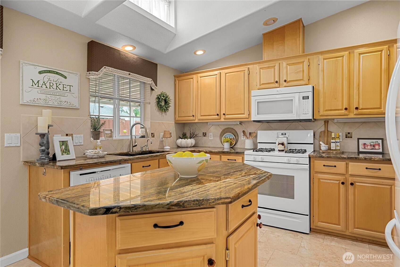 221st Ln, Maple Valley, WA 98038 #1