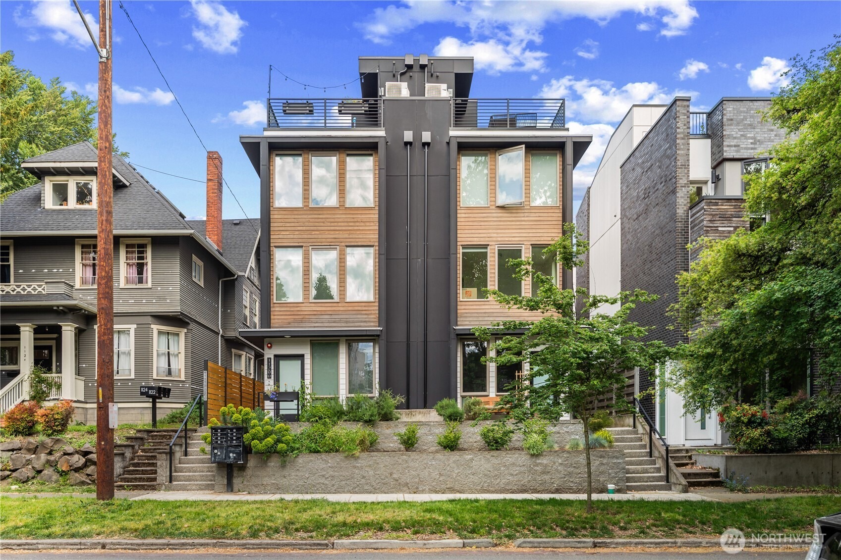 16th Ave, Seattle, WA 98122