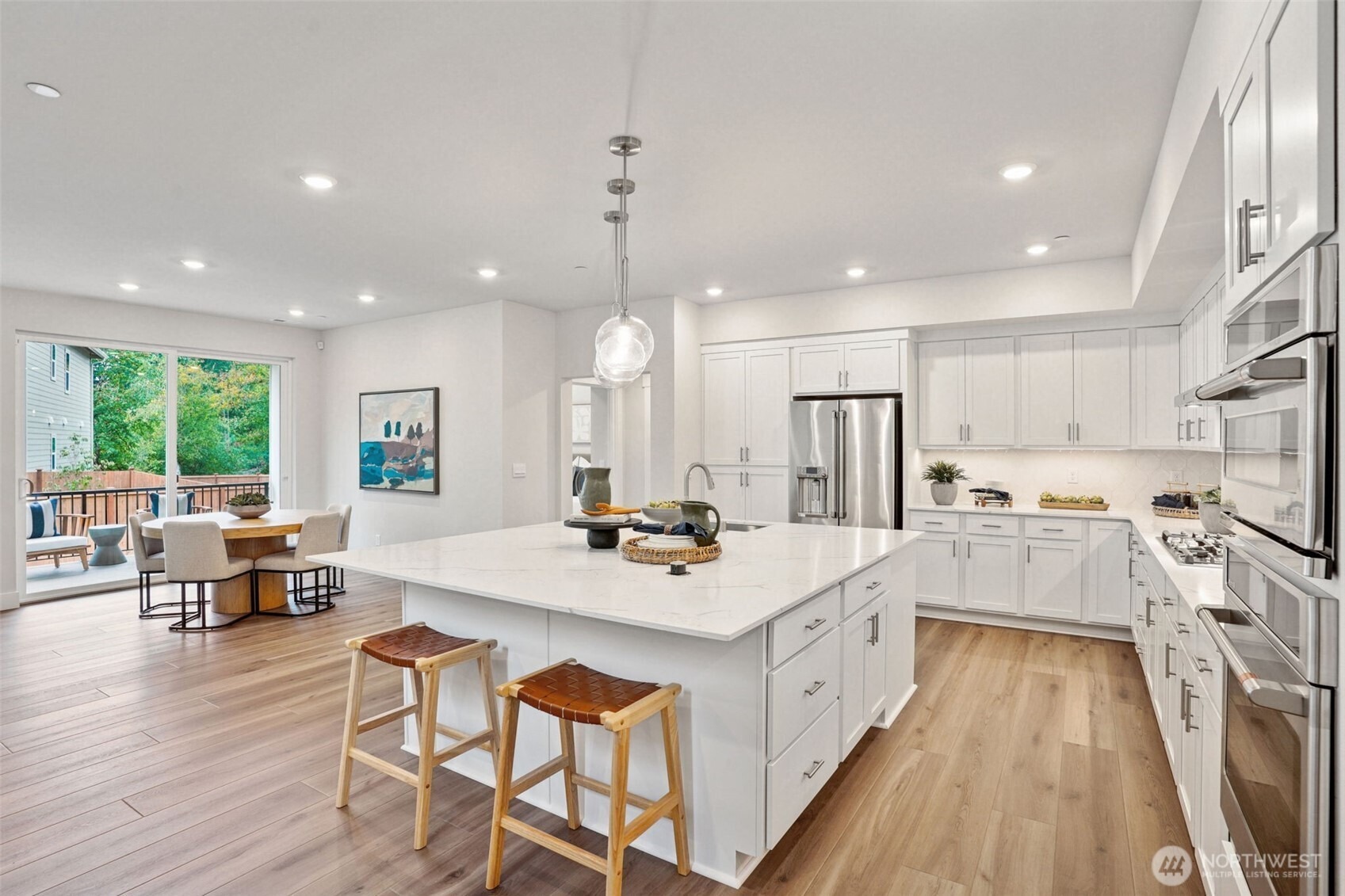 213th Avenue Ct, Lake Tapps, WA 98391
