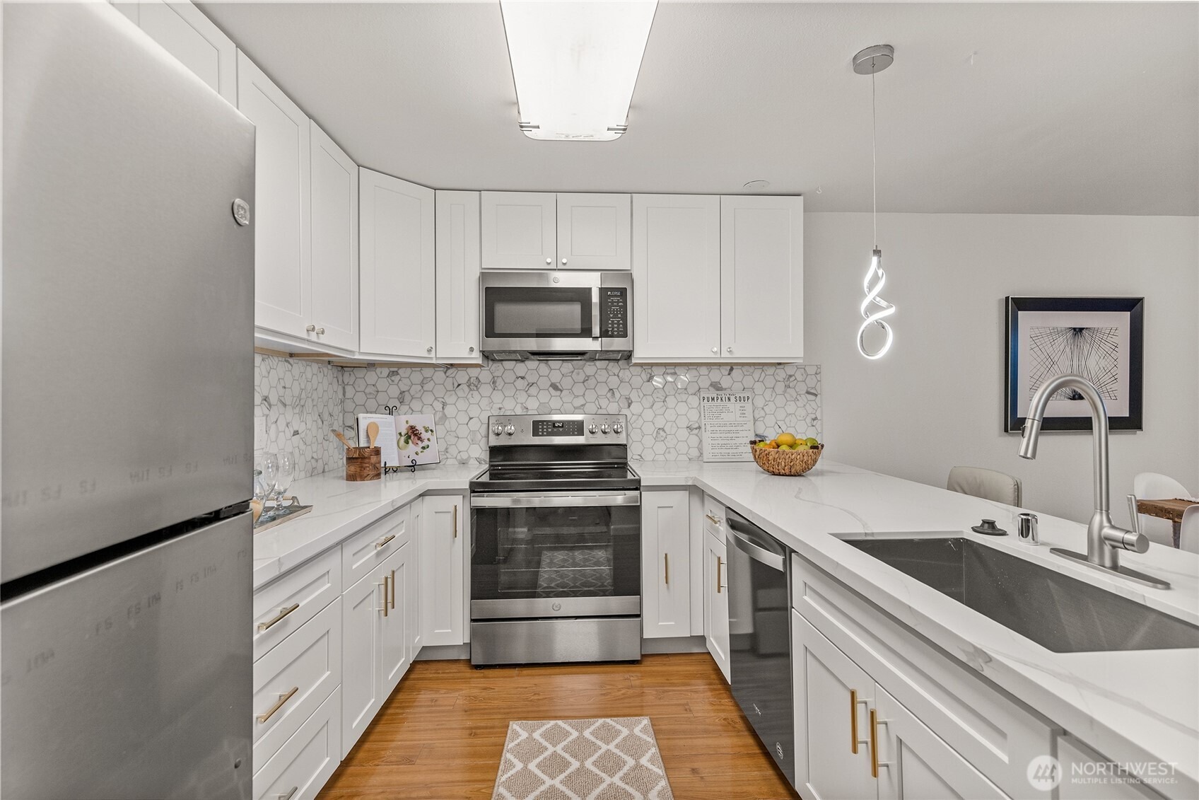 137th Ave, Redmond, WA 98052