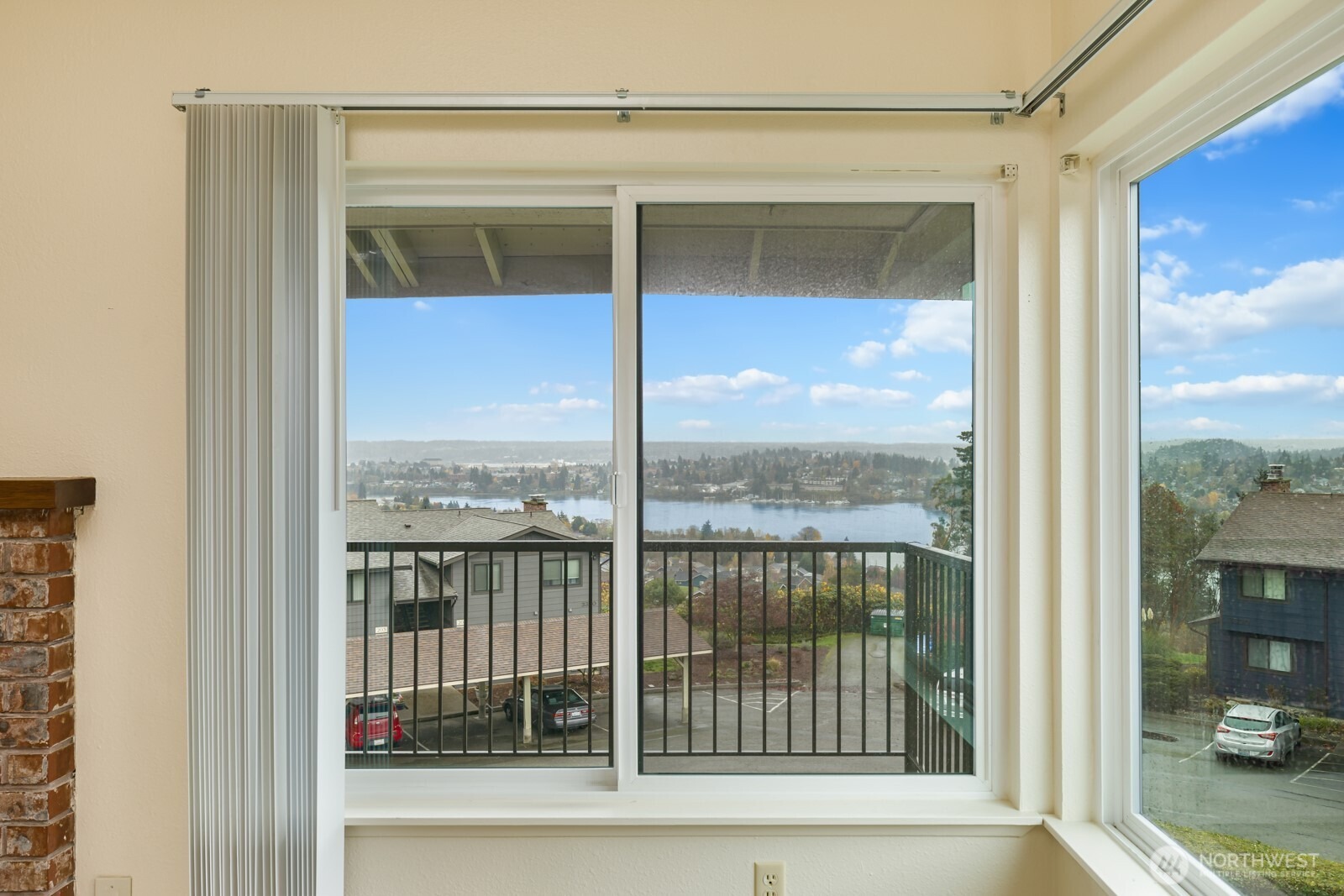 Narrows View Ln, Bremerton, WA 98310