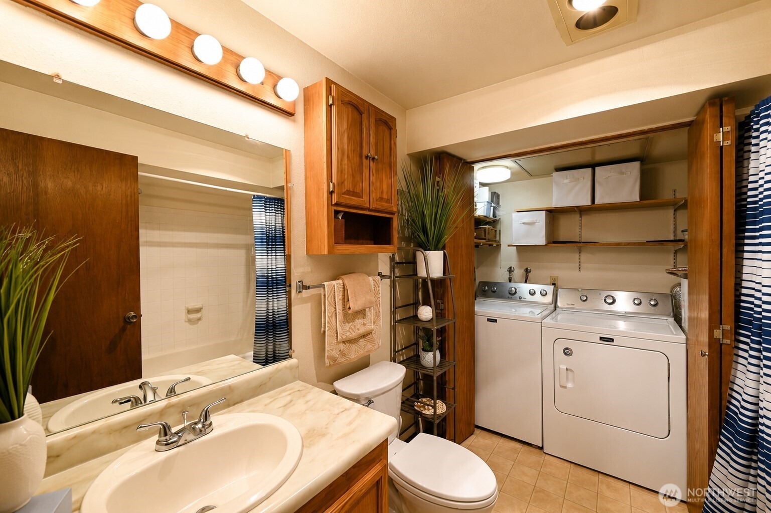 24th Ave, Des Moines, WA 98198