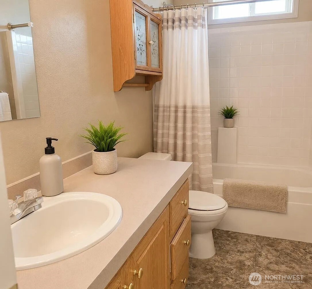 Morrow St, Endicott, WA 99125 #1