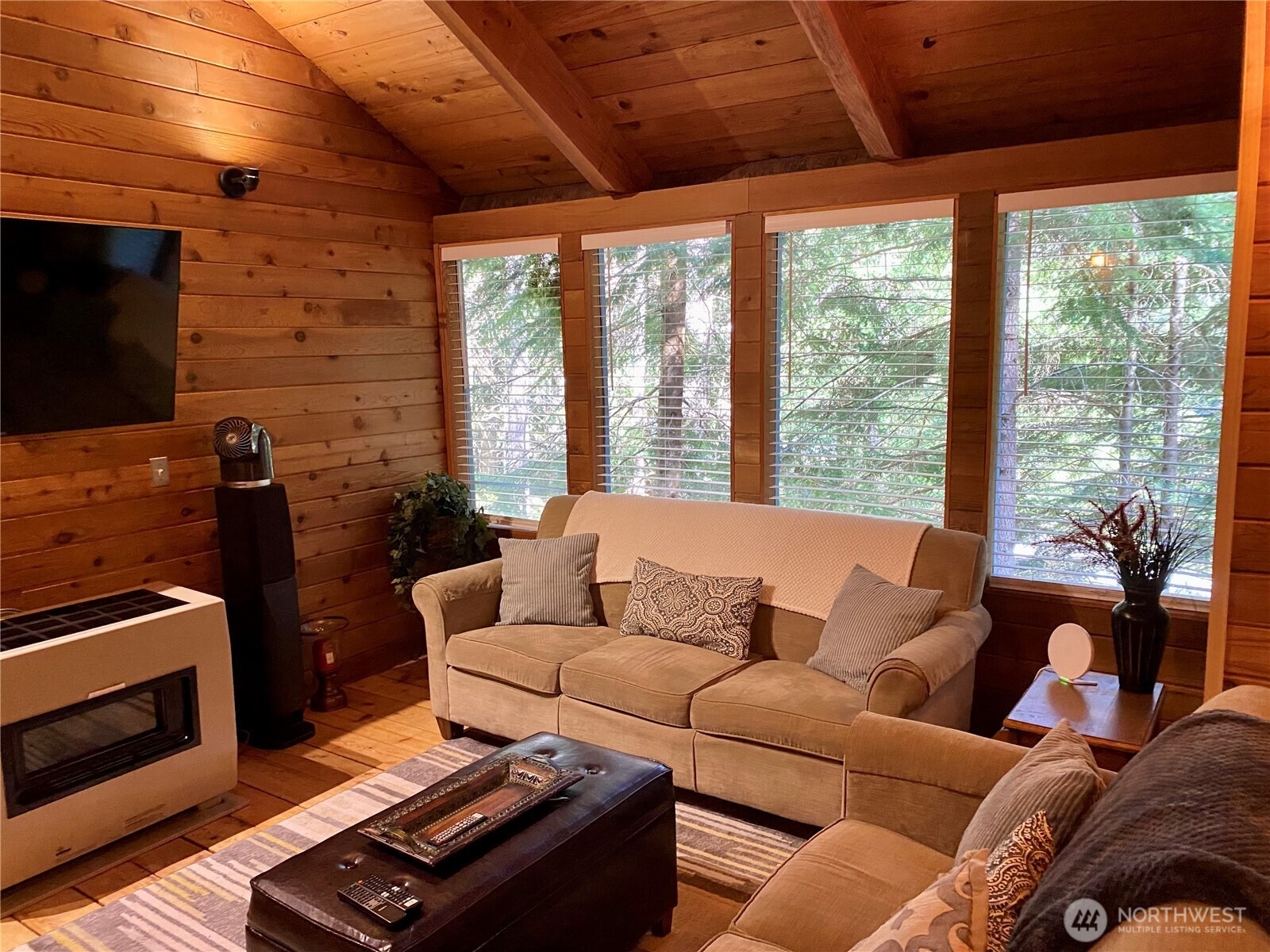Mountain Side Dr, Enumclaw, WA 98022