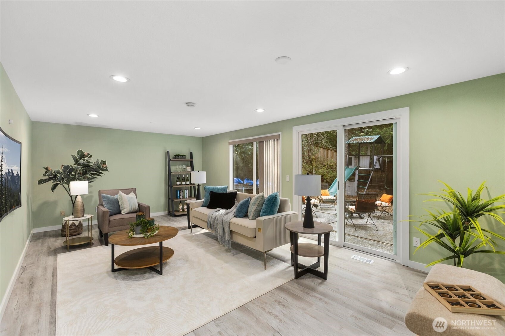 37th St, Sammamish, WA 98075