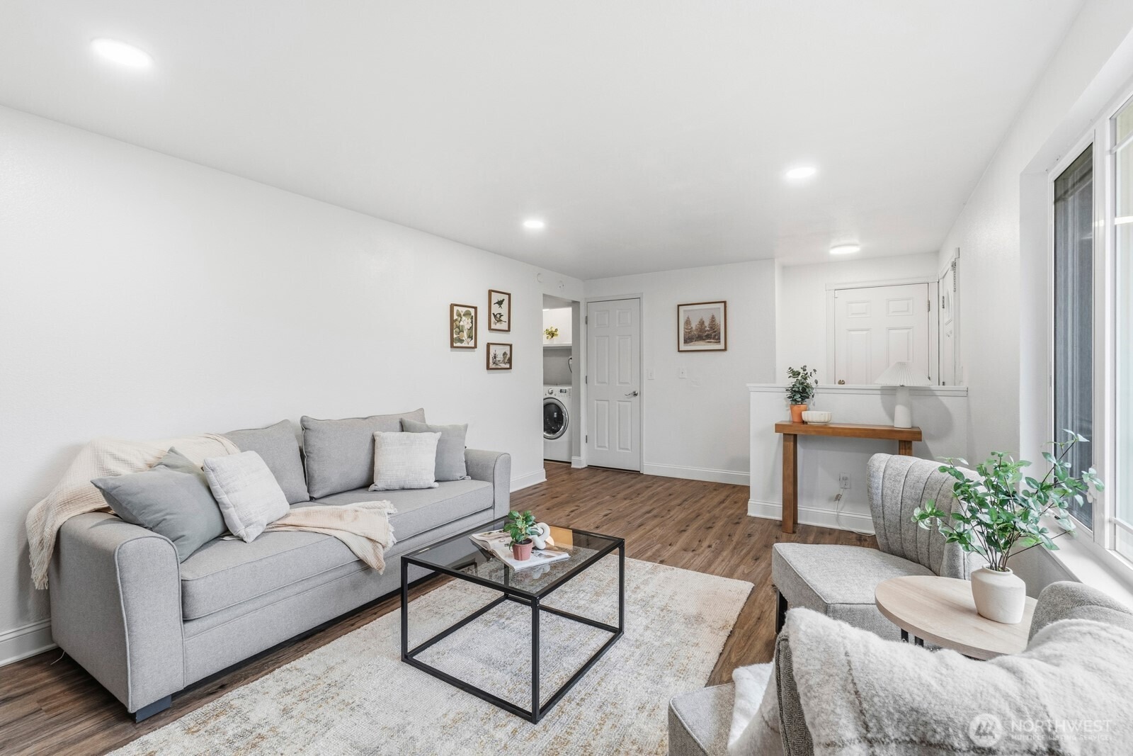 13th Ave, Olympia, WA 98516