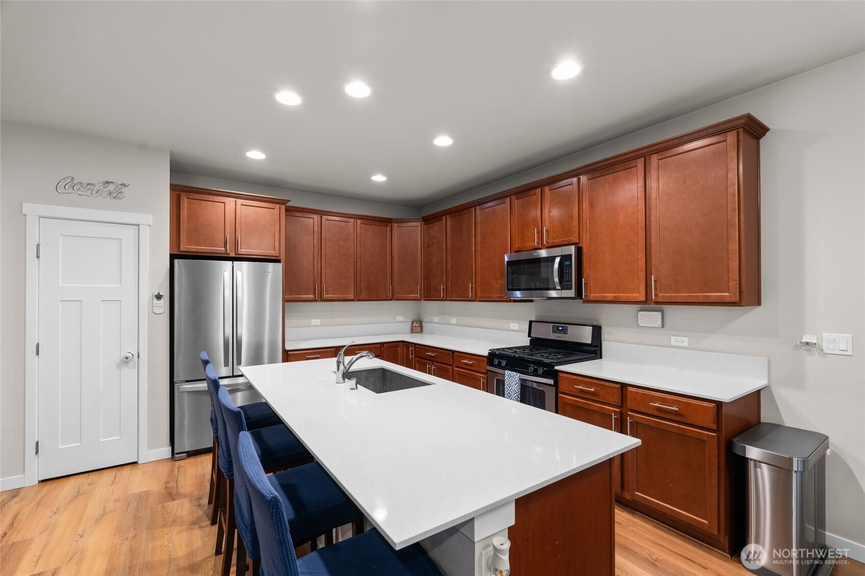 19th Ln, Lacey, WA 98503