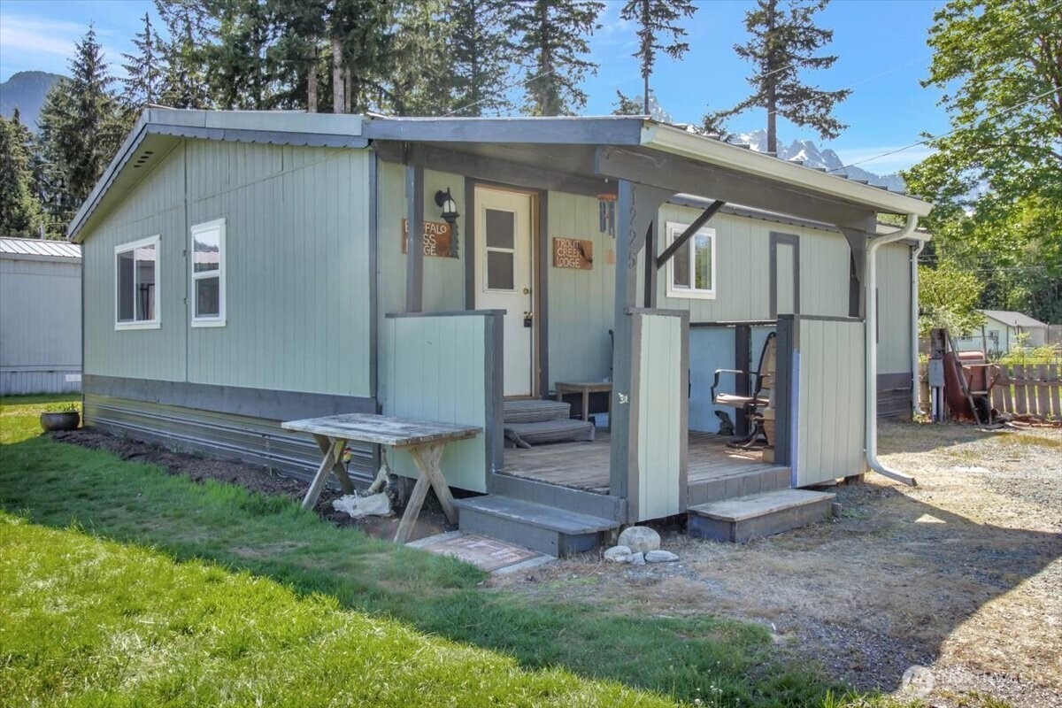 Darrington St, Darrington, WA 98241