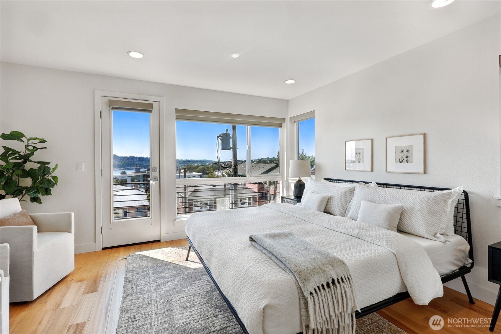 Franklin Ave, Seattle, WA 98102