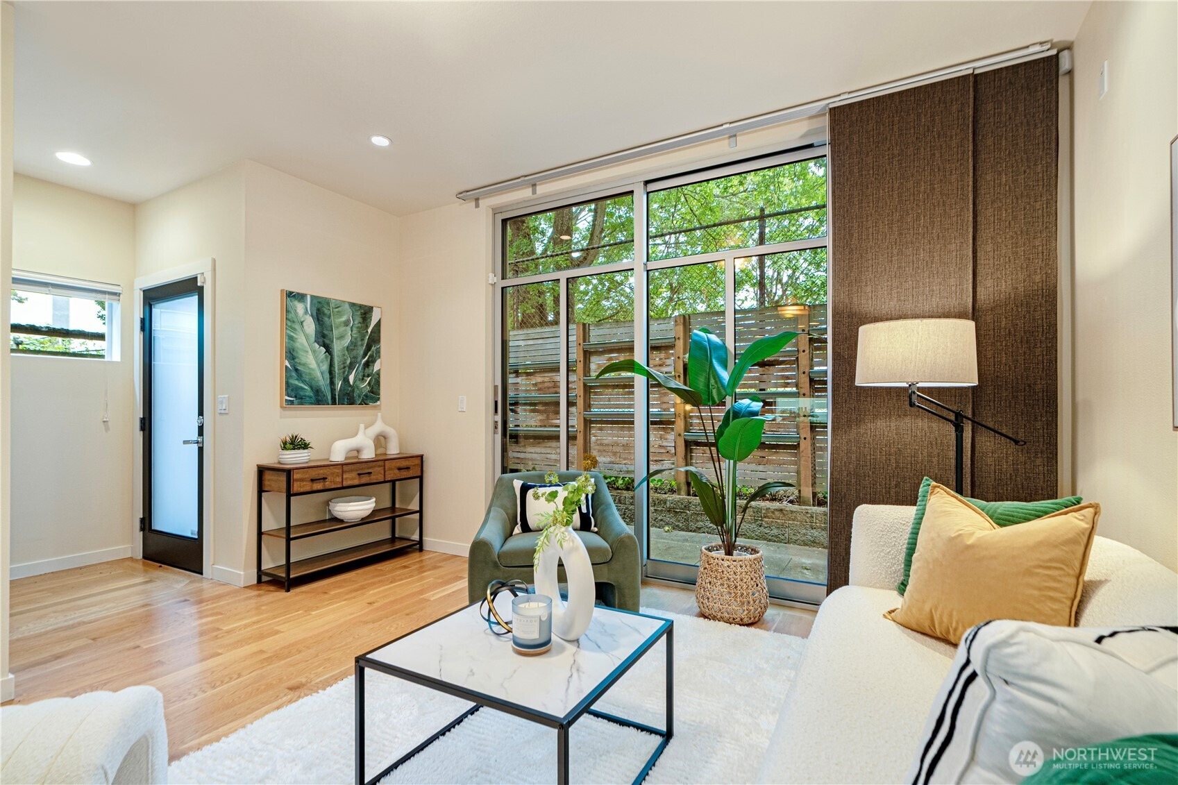 52nd St, Seattle, WA 98107