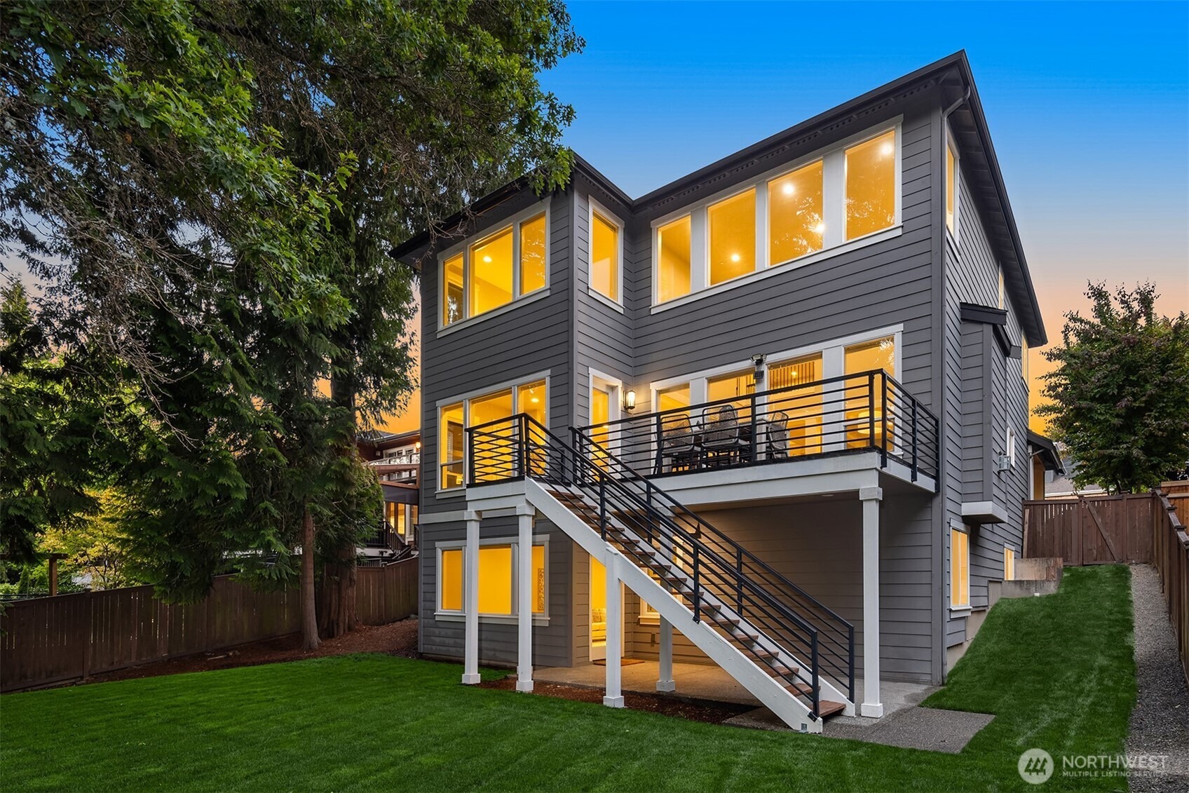 77th Ave, Mercer Island, WA 98040 #1