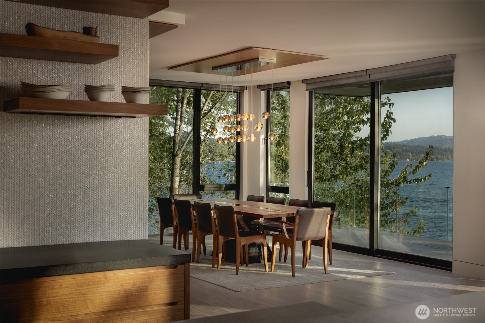 Lake Sammamish Pkwy, Sammamish, WA 98074