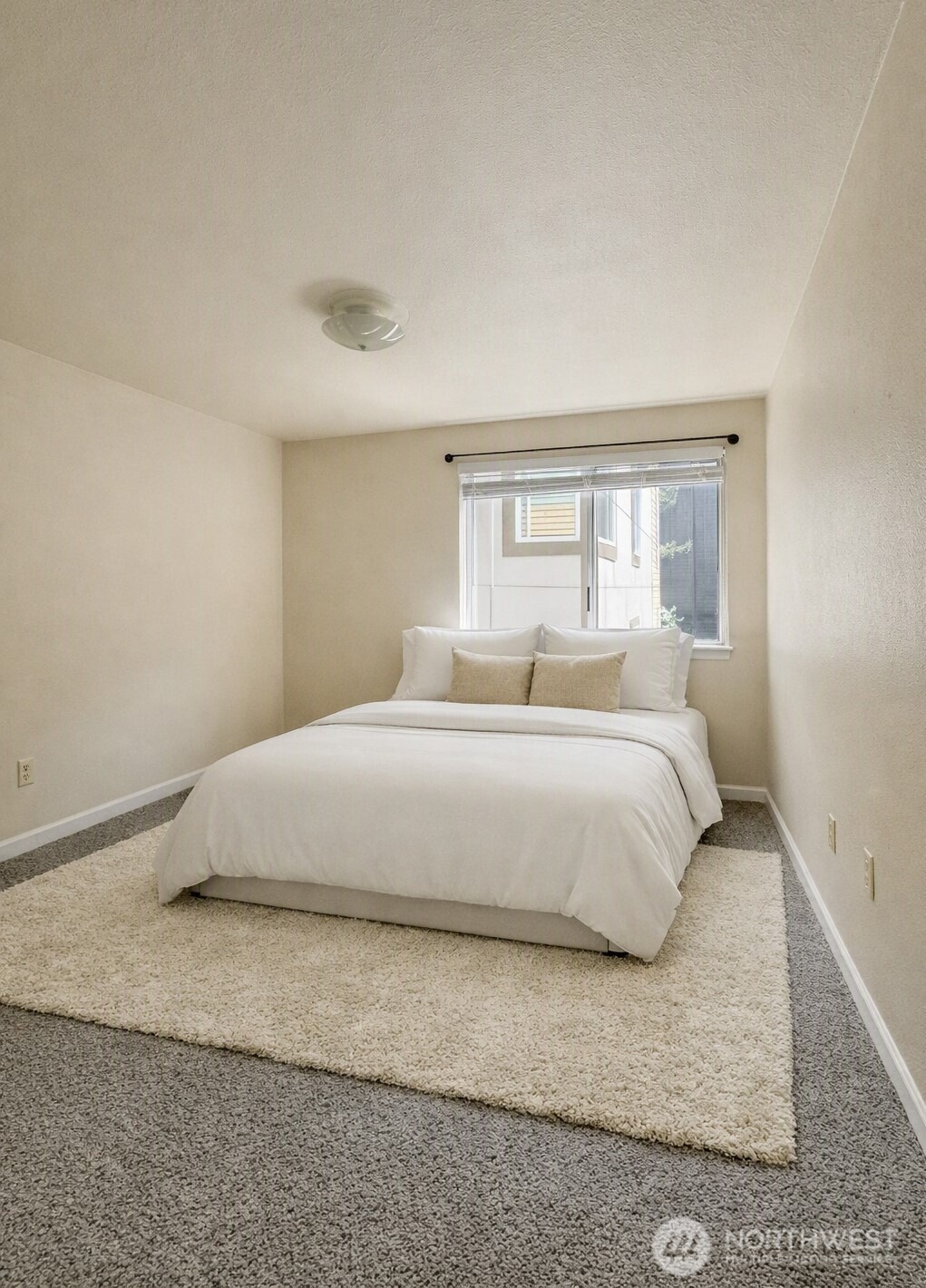 15th Ave, Seattle, WA 98125