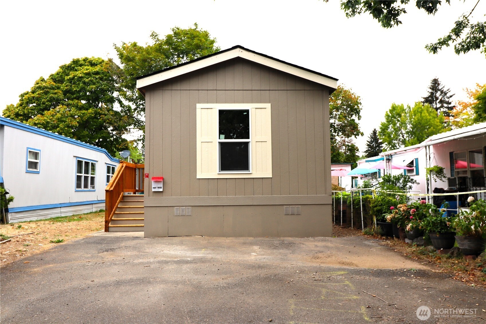 Fourth Plain Blvd, Vancouver, WA 98661 #1