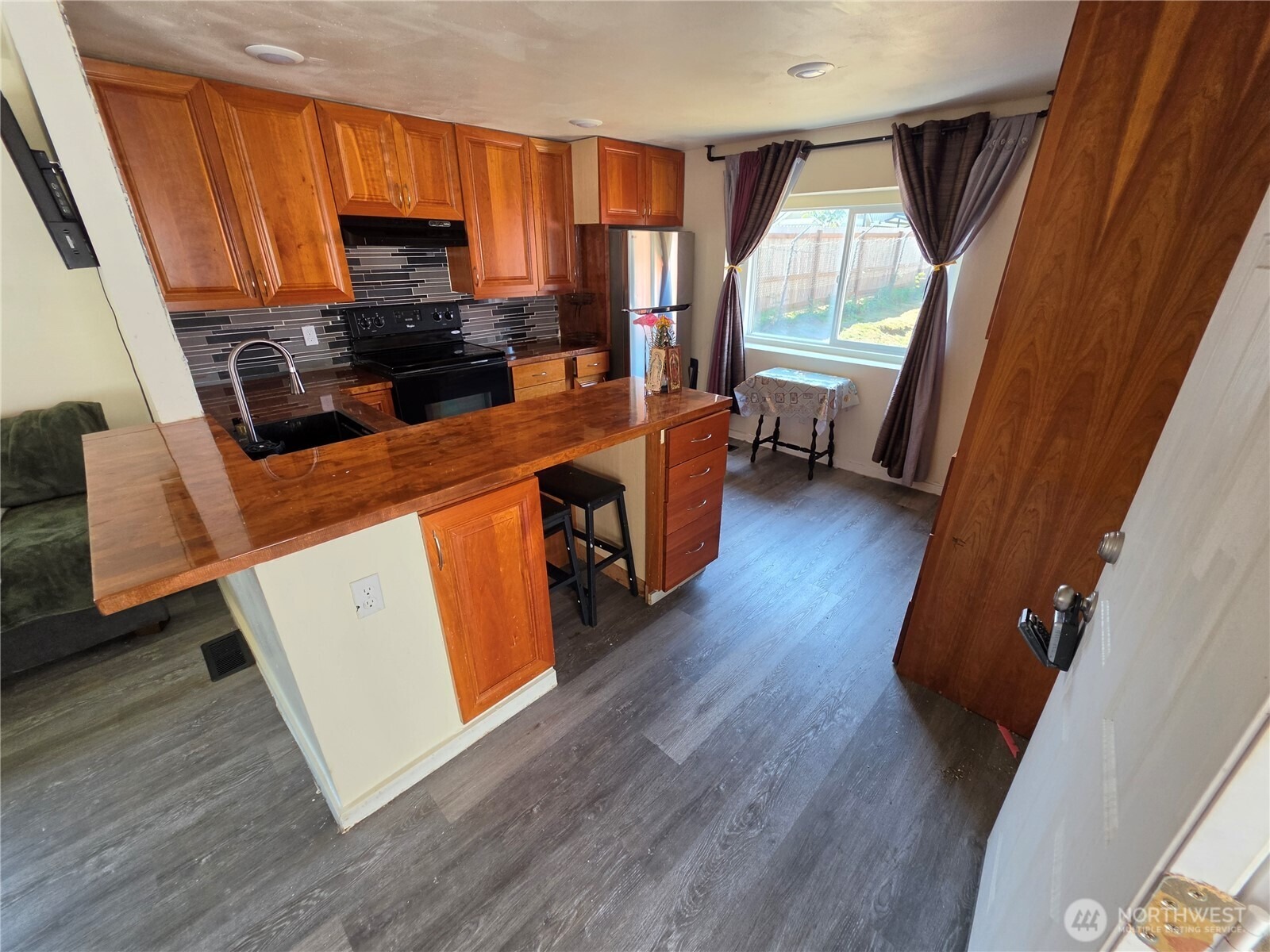 Burr Rd, Olympia, WA 98501