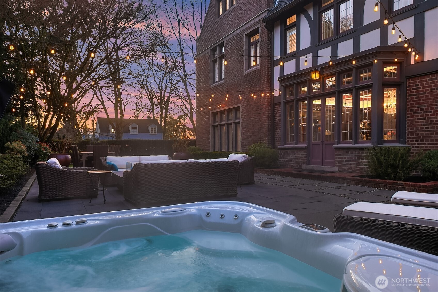 Prospect St, Seattle, WA 98102