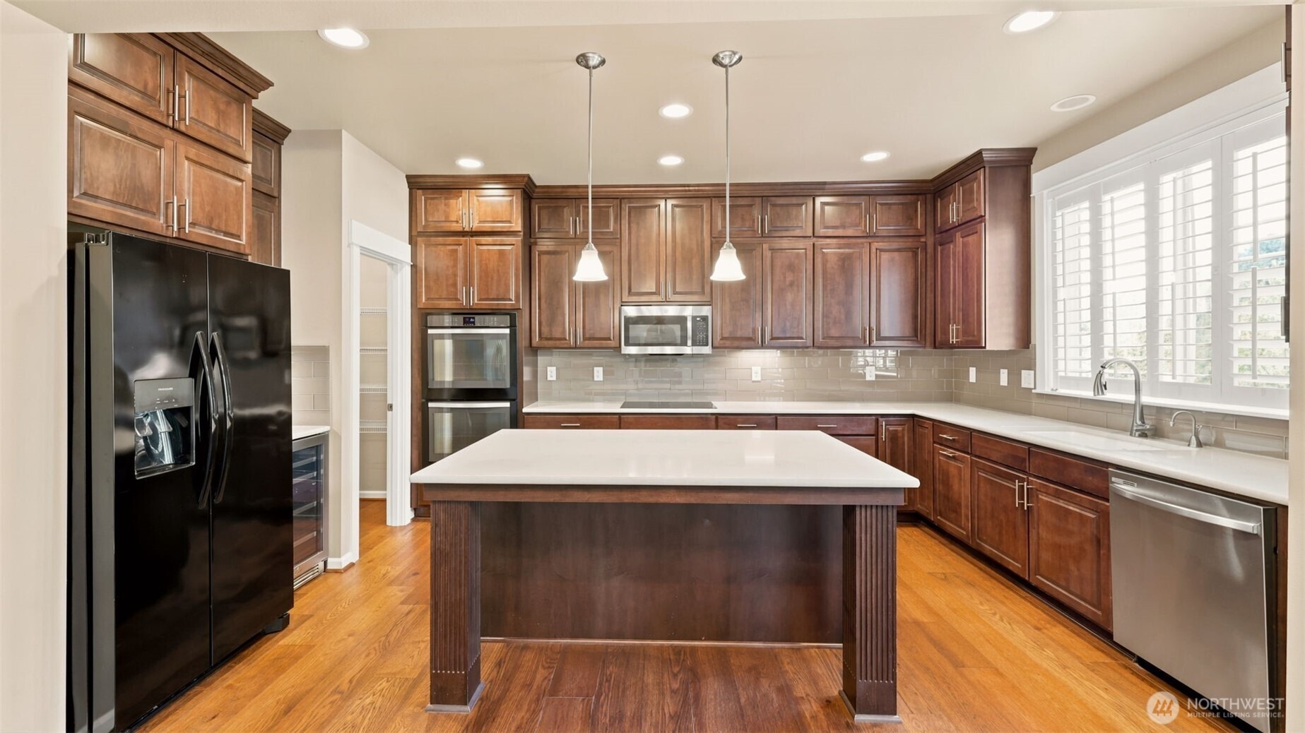 9th St, Renton, WA 98059