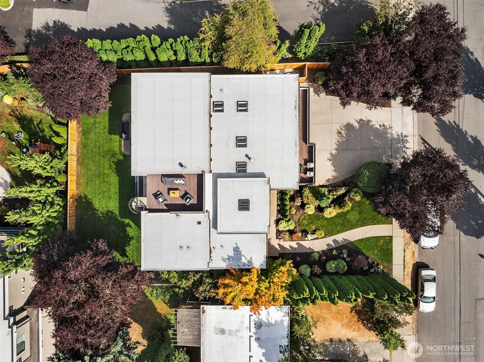 106th Ave, Kirkland, WA 98033 #1