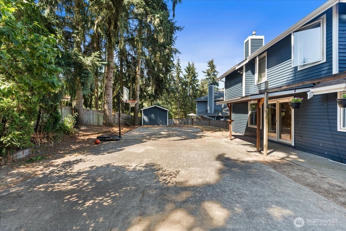 James Pl, Auburn, WA 98092