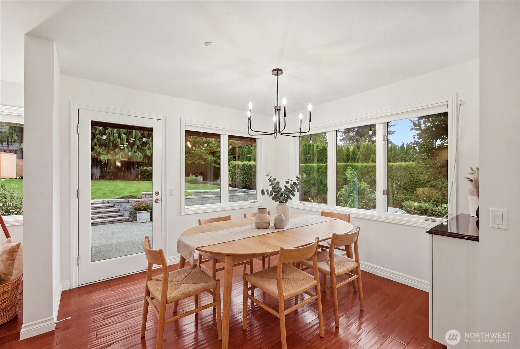 84th Ave, Medina, WA 98039