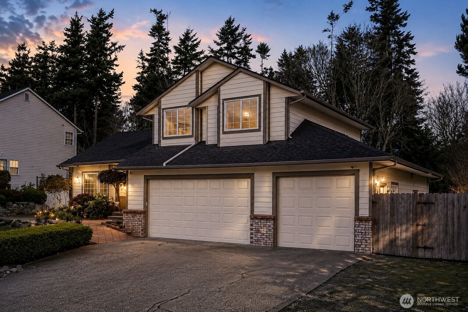 Holbeck Dr, Camano Island, WA 98282