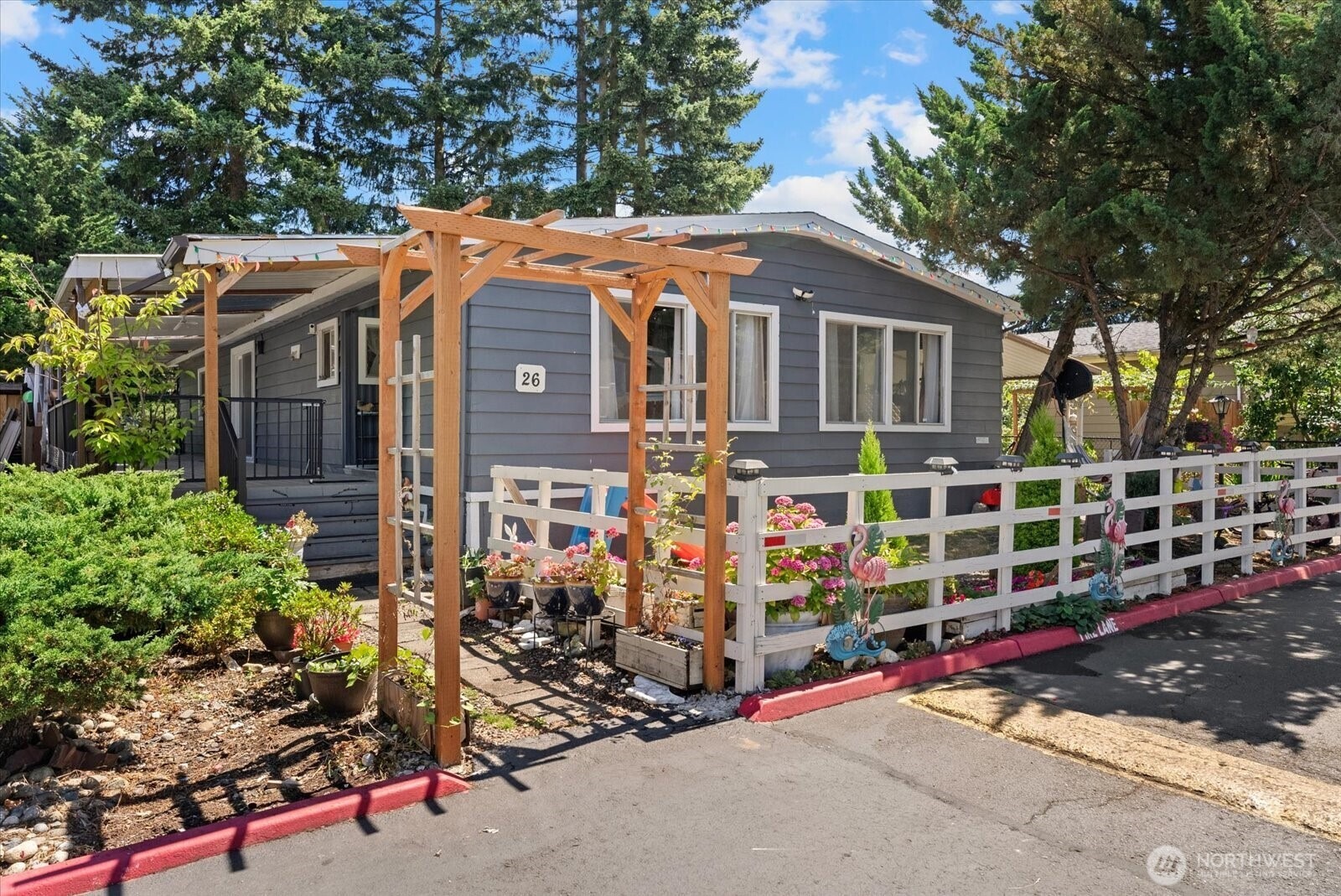 Gibson Rd, Everett, WA 98204