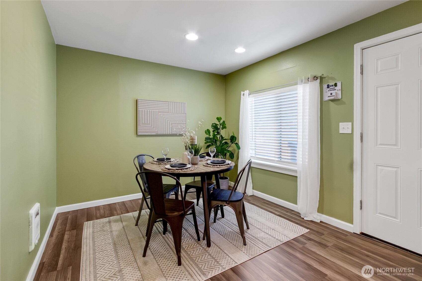Wilkeson St, Tacoma, WA 98418