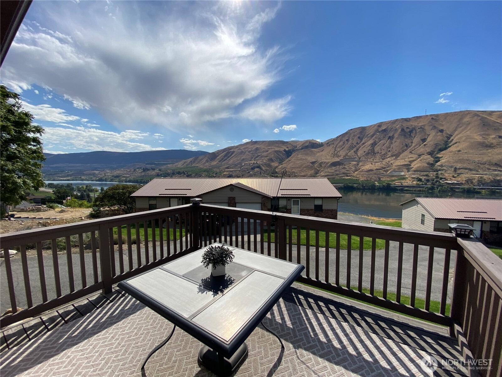 Highline Dr, East Wenatchee, WA 98802 #1