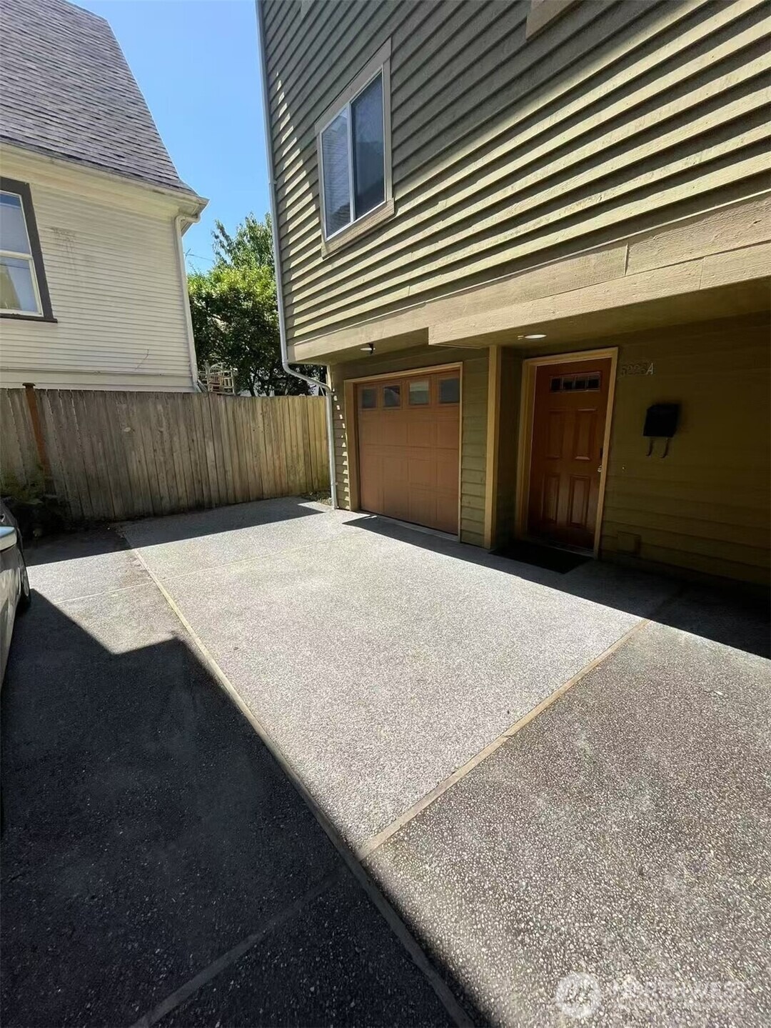 11th Ave, Seattle, WA 98105 #1