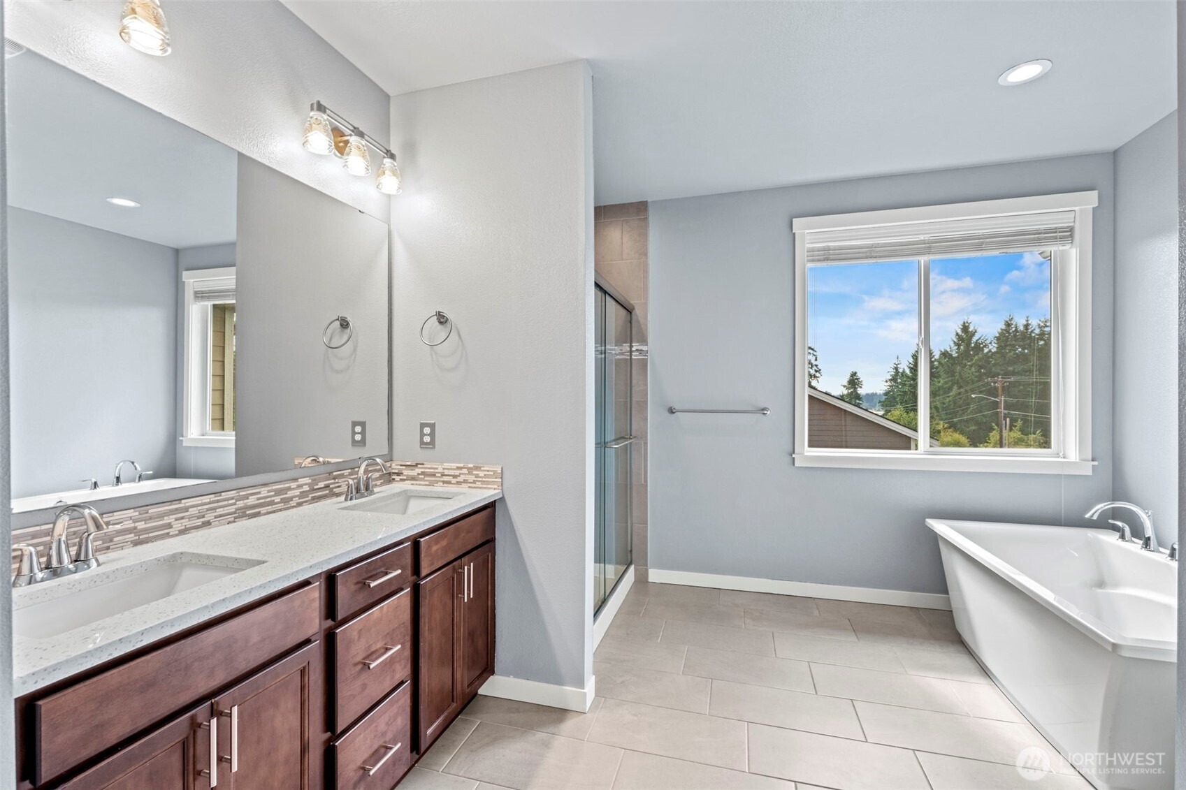 Ashford Loop, Bremerton, WA 98311